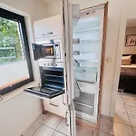 Stylisches Modernes Apartment, Sauna Und Wellness Lage