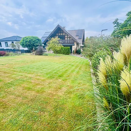 Stylisches Modernes Apartment, Sauna Und Wellness Lage *