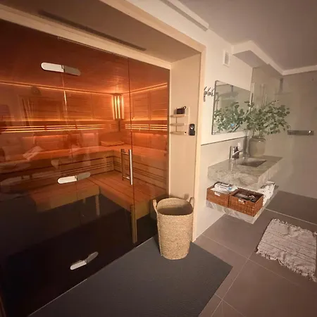 Stylisches Modernes Apartment, Sauna Und Wellness Lage