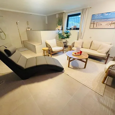 Stylisches Modernes Apartment, Sauna Und Wellness Lage Apartamento